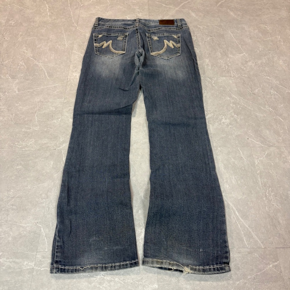 Maurices Womens Bootcut Jeans Medium Wash Embroidered Pockets Size 5/6 REG